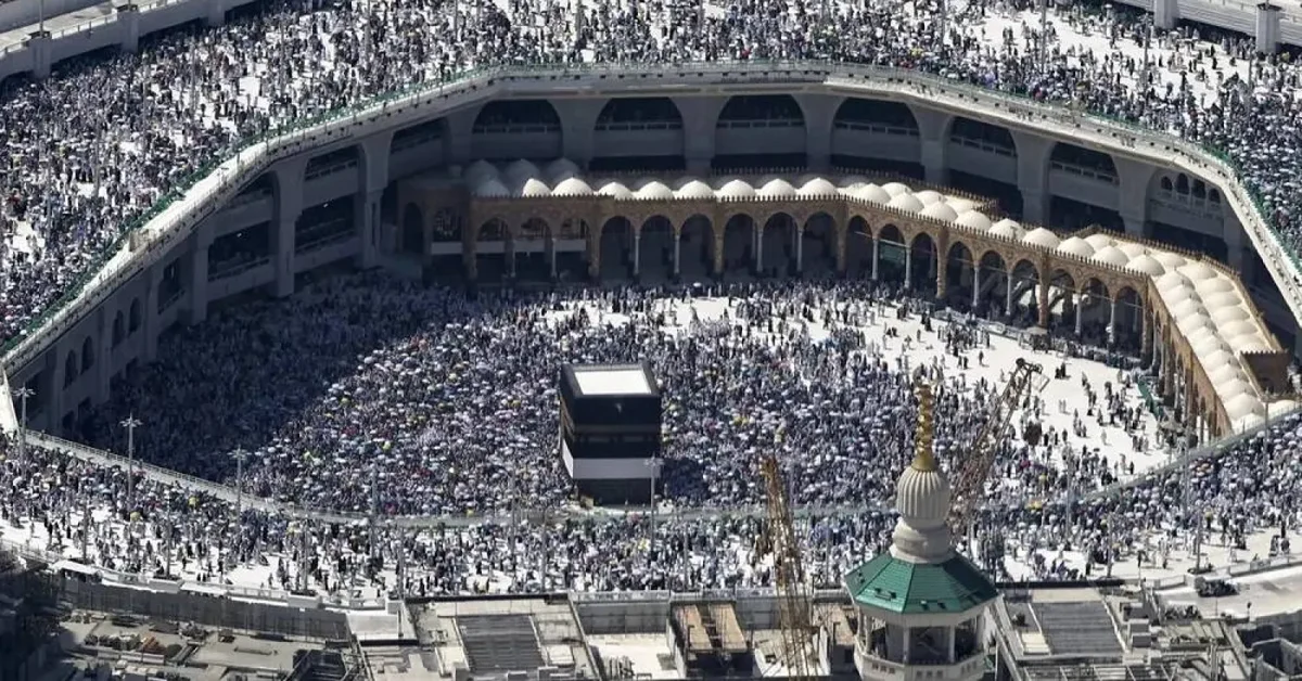 Al-Sudais instructed shorter Friday sermons to protect pilgrims from the heat. - Main Image