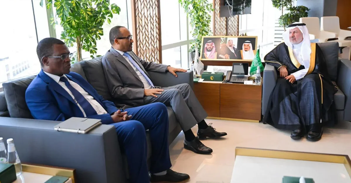 KSrelief’s Supervisor General met with the Ethiopian ambassador to discuss cooperation. - Main Image