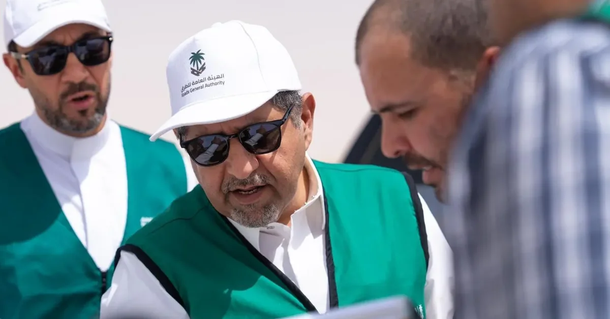 The Roads Authority CEO checked road conditions to the Salwa border crossing. - Main Image