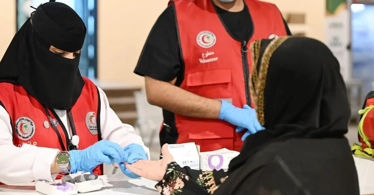 The Red Crescent provided health services to pilgrims at Halat Ammar in Tabuk. - Main Image