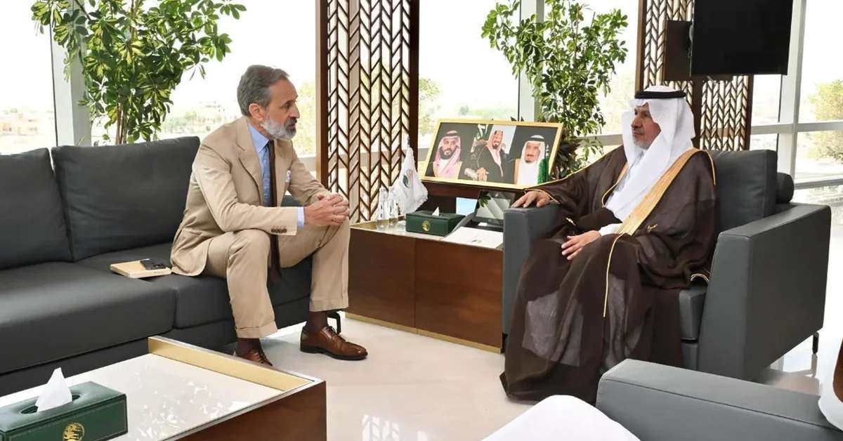 KSrelief Chief Holds Talks with UN Humanitarian Coordinator in Yemen - Main Image