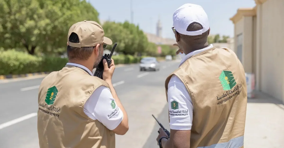 Makkah Municipality deploys over 25,000 workers and 1,460 vehicles for Hajj efforts. - Main Image