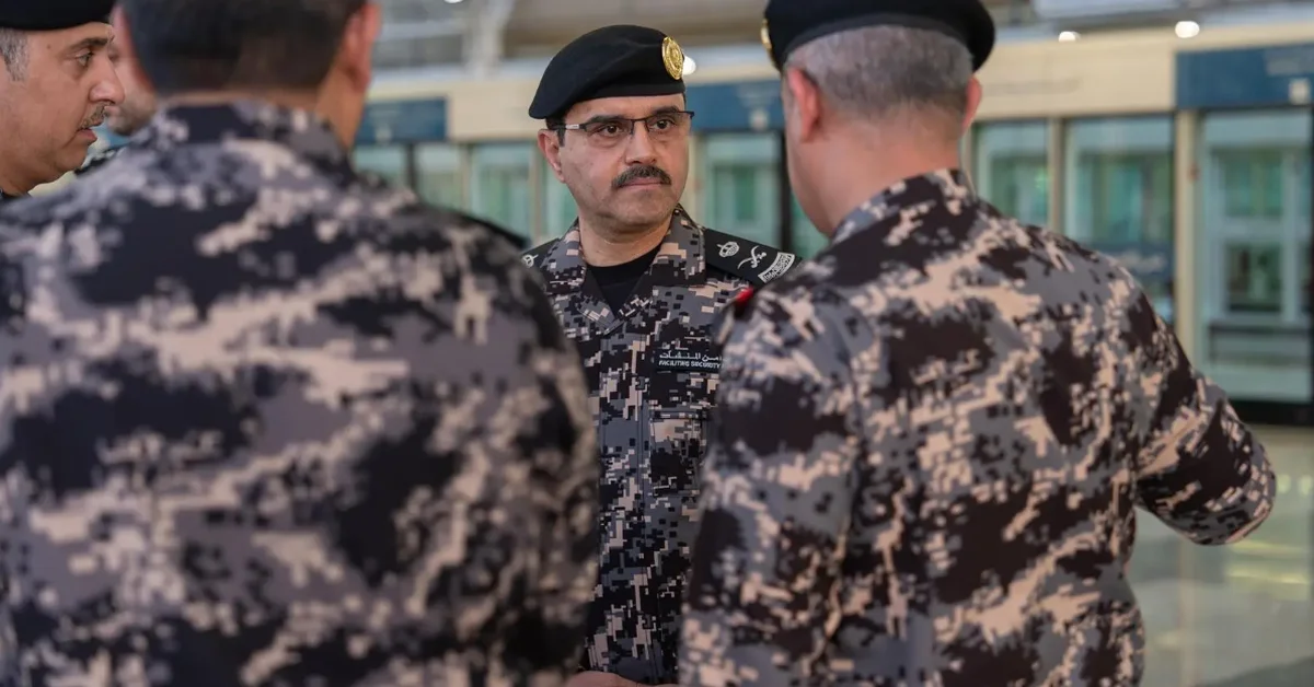The Facilities Security Forces commander reviewed personnel stationed to assist pilgrims. - Main Image