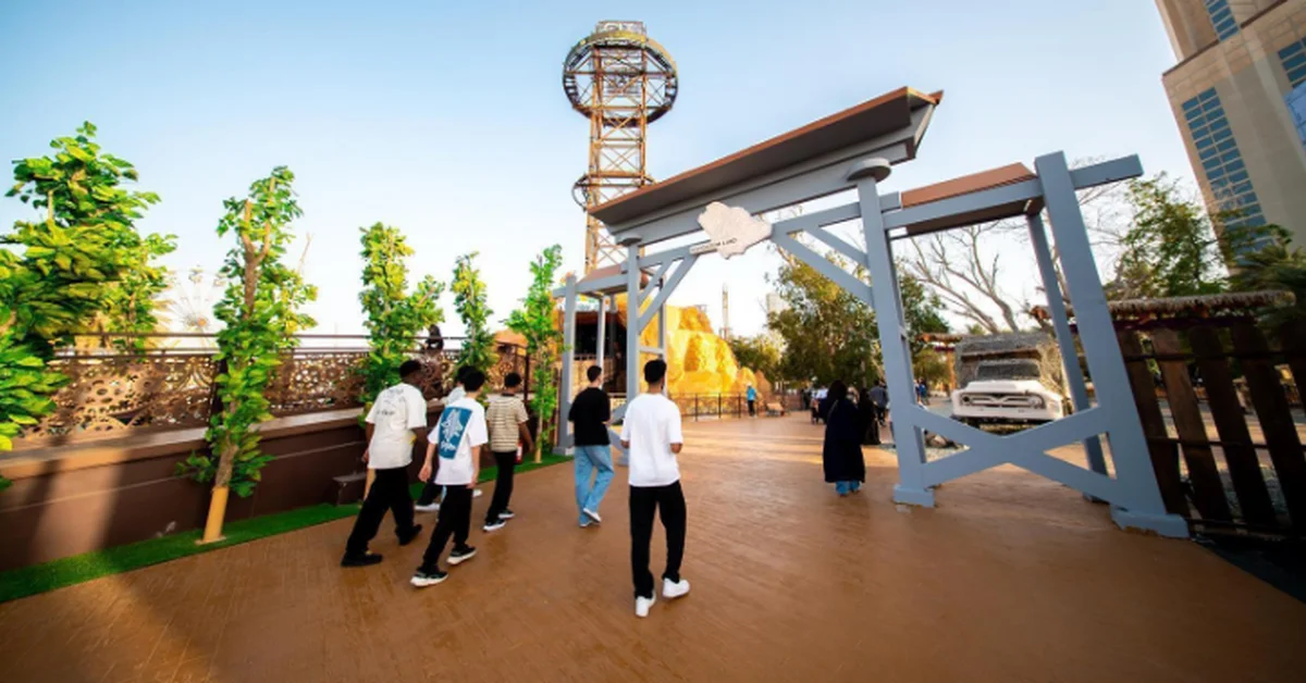 City Walk's Garden Offers Thrilling Watercraft, Car Activities at Jeddah Season - Main Image