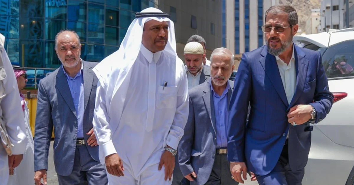 Hajj and Umrah Vice Minister Inspects Iranian Pilgrims' Accommodations in Makkah, Meets Iran Hajj Organization Head - Main Image