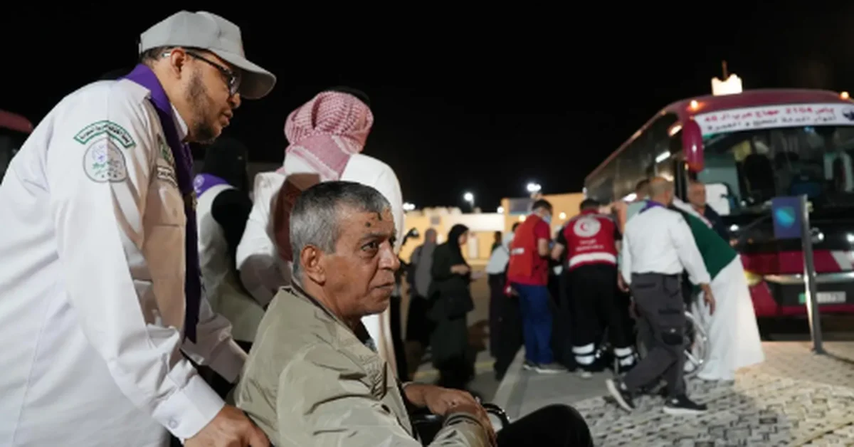 Tabuk Scouts Lead Reception of Pilgrims Arriving at Halat Ammar Border Crossing - Main Image