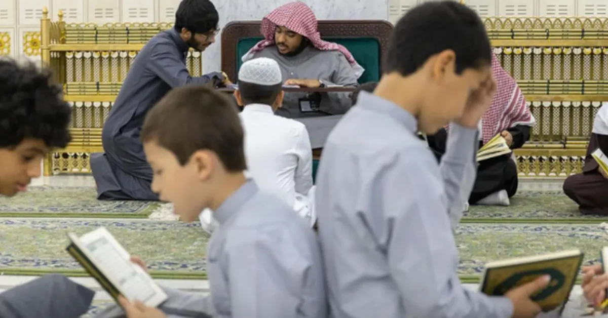 Religious Affairs Presidency Launches Quran Memorization Competition for Pilgrims - Main Image