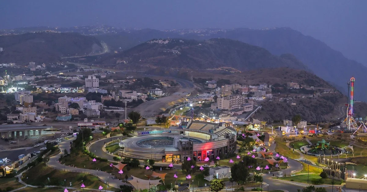 Al-Hussam Park: Unique Design, Tourist Landmark in Heart of Al-Baha - Main Image