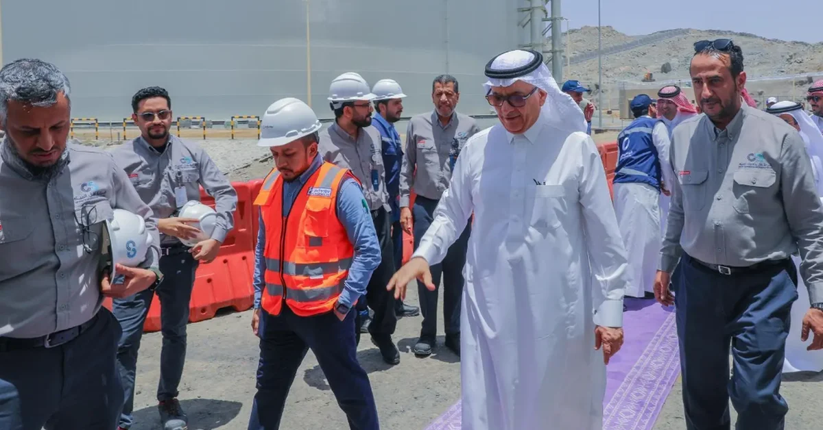 Environment Minister reviews the preparedness of key sectors—environment, water, and agriculture—for Hajj support - Main Image