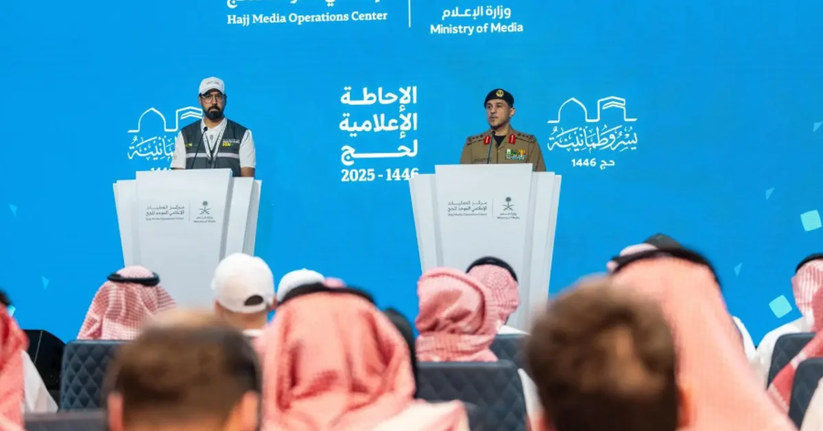 Health Ministry Reports Heat Stress Cases on Arafah, Advises Avoiding Sun Exposure Until 4 PM - Main Image