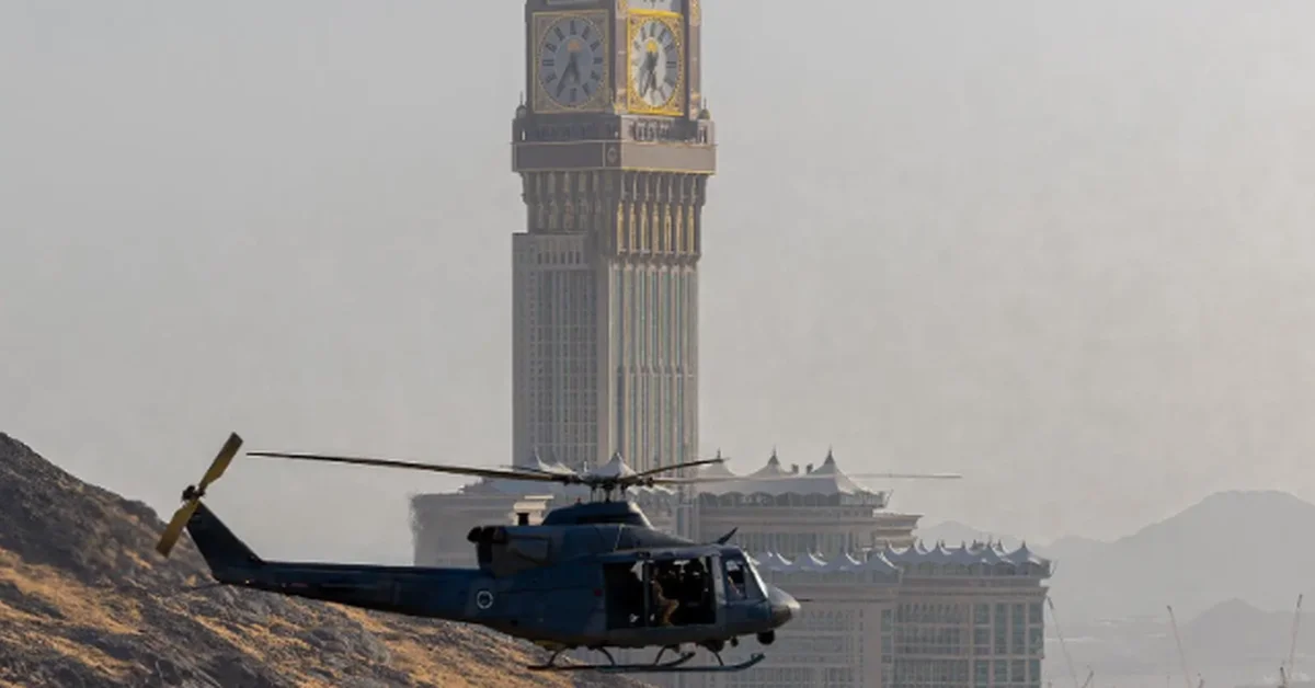 Air Force conducts aerial surveillance over holy sites during Hajj - Main Image