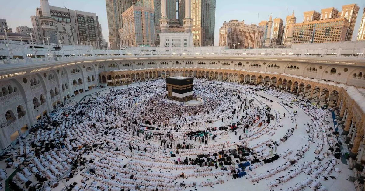 Saudi Arabia upholds the permit-only Hajj policy for safety - Main Image