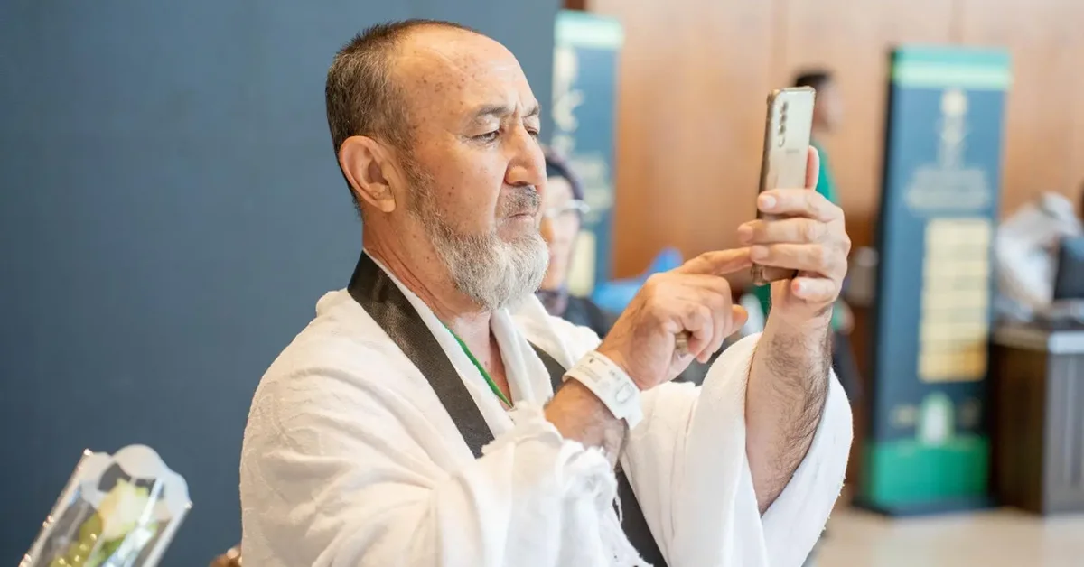 Hajj guests document their journey from Jeddah to Mina, thanking the Kingdom - Main Image