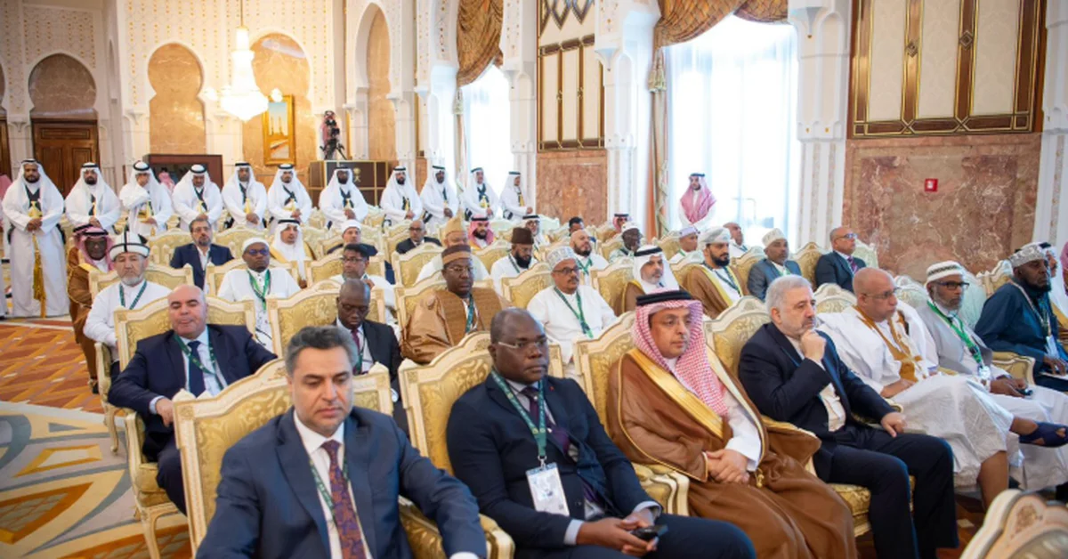 Islamic Affairs Minister hosts French and UK guests under Custodian’s program - Main Image
