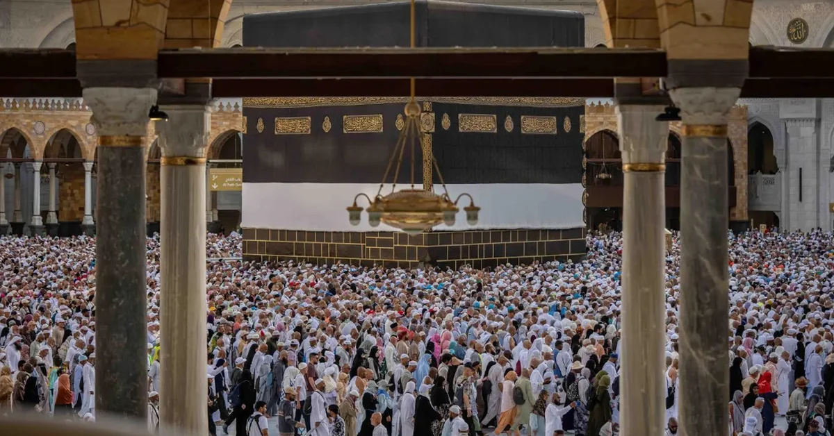 Pilgrims unite in the holy sites sharing diverse customs and languages - Main Image