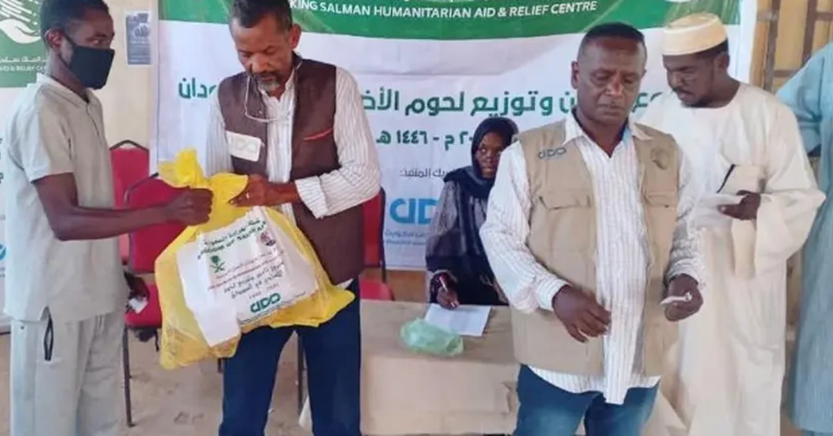 KSrelief distributes 315 sacrificial animals in Sudan’s Khartoum - Main Image