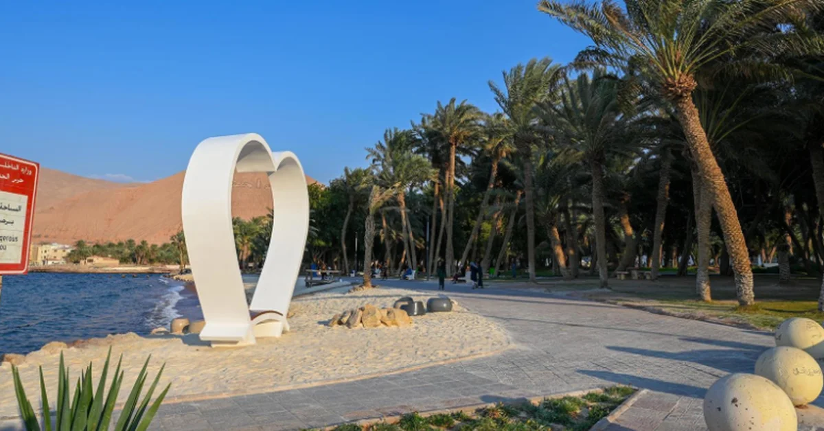 Eid Al-Adha Sees Surge in Visitors to Haql’s Beaches and Parks - Main Image