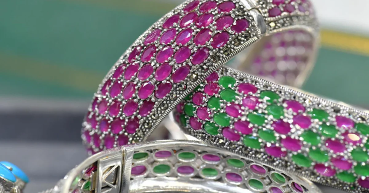 Silver Jewelry Shines at Abha Shopping Festival - Main Image
