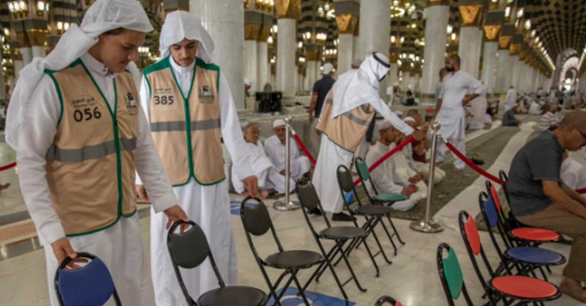 College of the Prophet's Mosque Wraps Up Hajj Participation with Multilingual Volunteer Services - Main Image