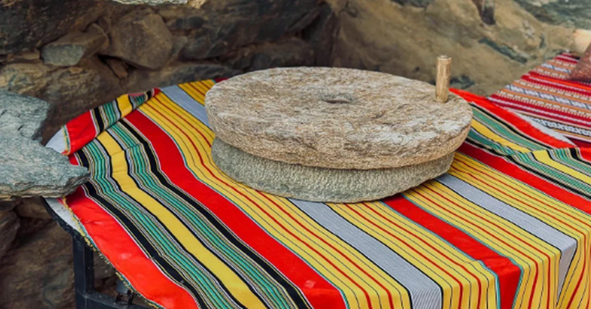 Third ‘Al-Dar Festival’ Celebrates Artisans, Supports Productive Families in Al Mousa Heritage Village in Al-Baha - Main Image