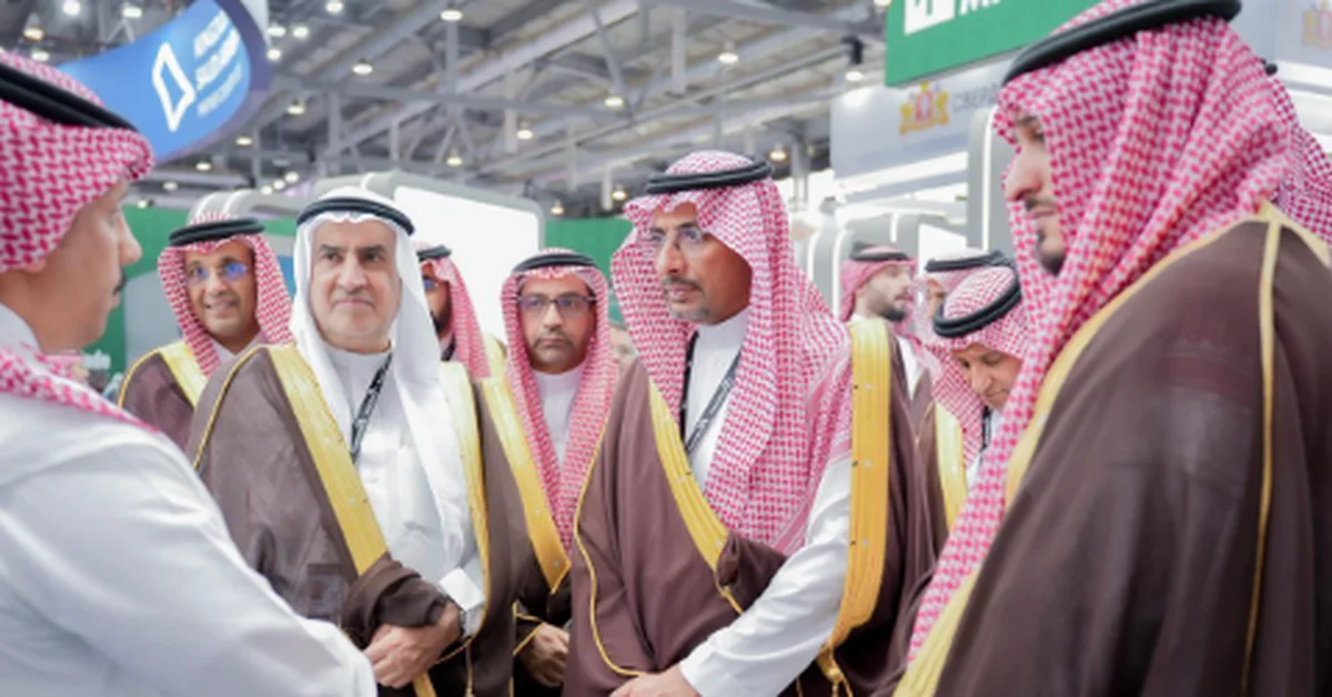 Minister of Industry Concludes Official Visit to Russian Federation - Main Image