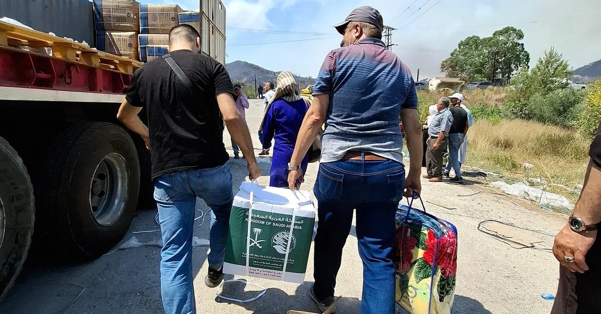 KSrelief Continues Distribution of Aid to Families Affected by Wildfires in Rural Latakia - Main Image