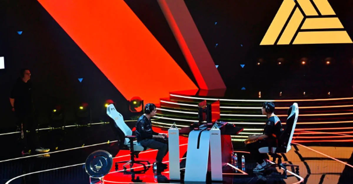 Japanese-Chinese Showdown in FATAL FURY: City of the Wolves Final at Esports World Cup - Main Image