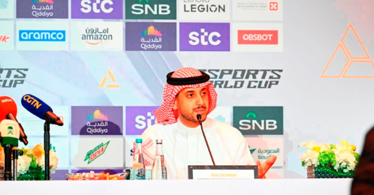Esports Tournament Sees Successful Start with Fierce Competition, Remarkable Turnout - Main Image