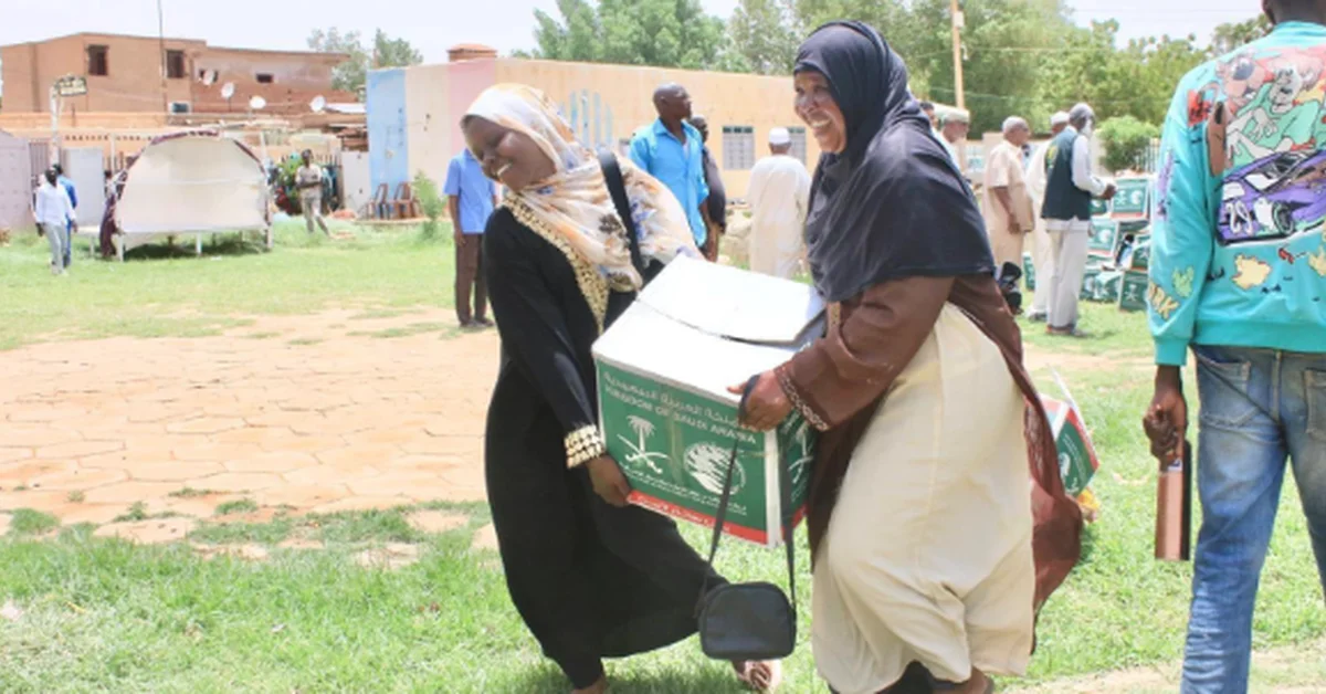 KSrelief Distributes 1,400 Food Baskets to Displaced Persons in Khartoum, Sudan - Main Image