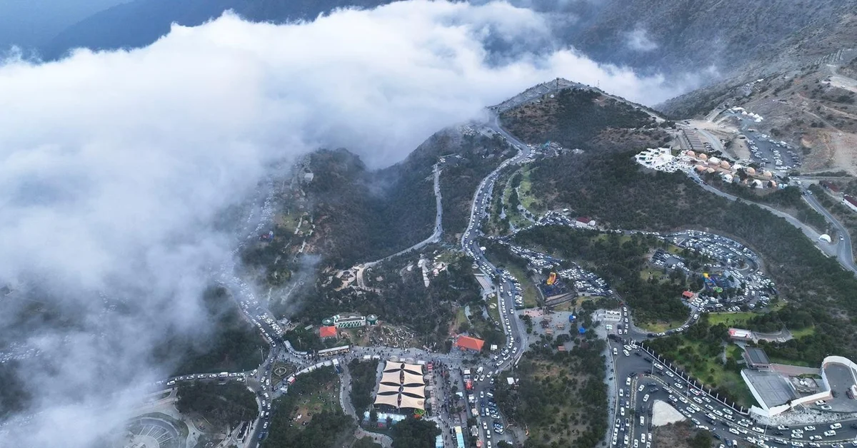 Thick Fog Transforms Al-Baha Foothills into Scenic Summer Retreat - Main Image