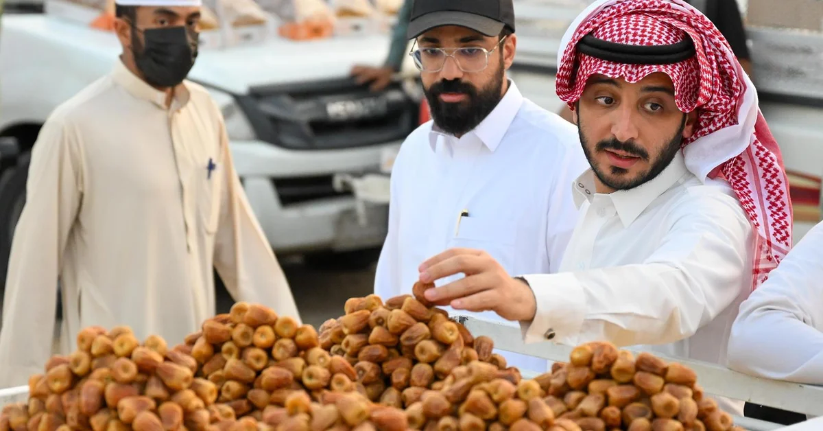 Buraidah Dates Carnival Boosts Sales and Exports - Main Image