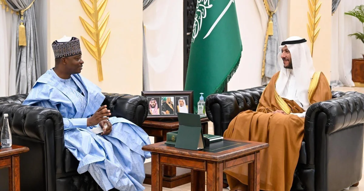 Taif Governor Receives Consul General of Ghana - Main Image