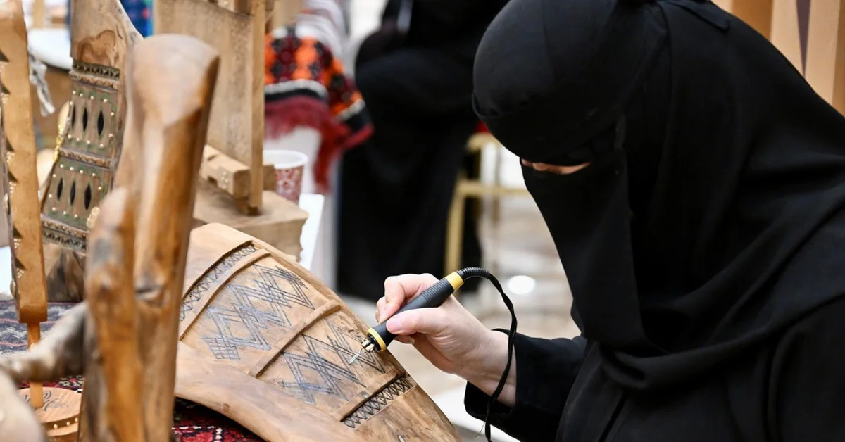 Families Working in Cottage Industry’s Corner Enriches Buraidah Dates Carnival - Main Image