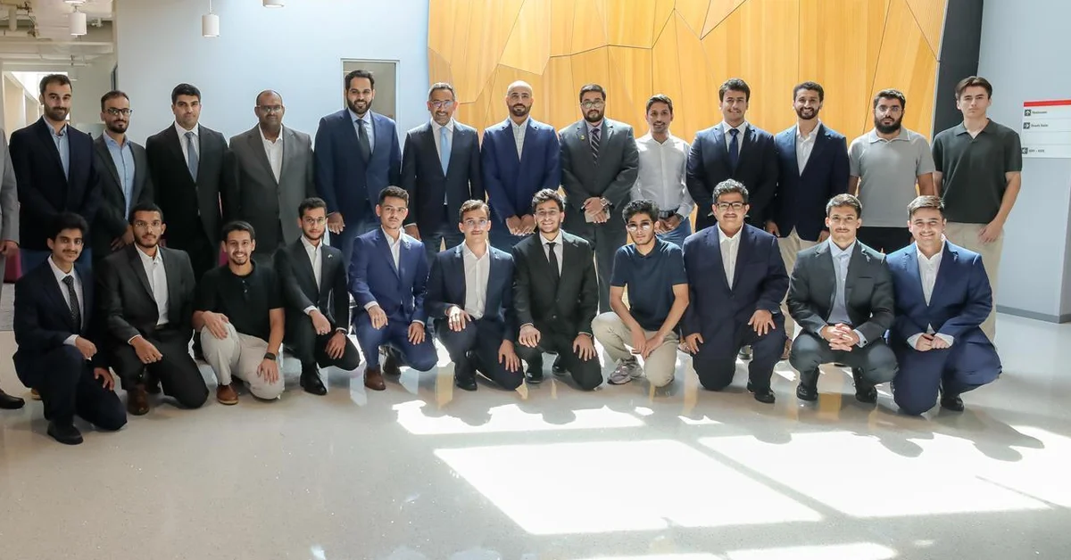 Industry Minister Meets with Scholarship Students in North Carolina, USA - Main Image