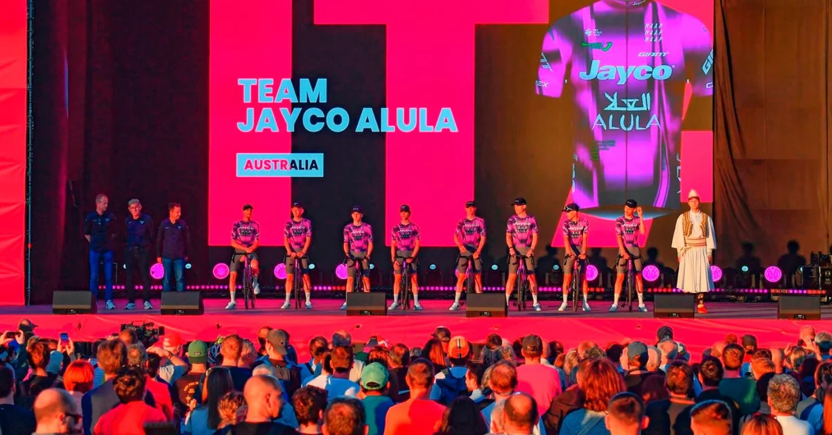 AlUla Wellness Festival Offers High-Performance Cycling Experience with Team Jayco AlUla - Main Image