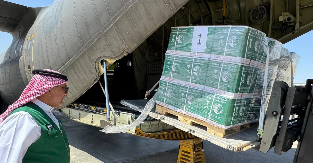 61st Saudi Relief Plane Arrives in Egypt with Humanitarian Aid for Gaza - Main Image