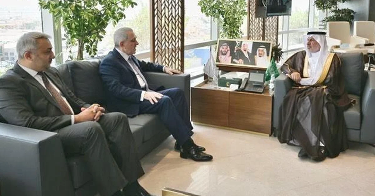 KSrelief Supervisor General Meets Azerbaijani Ambassador to Saudi Arabia - Main Image