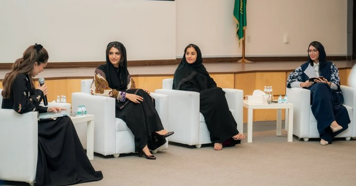 Alnahda Society Hosts 'Power Talks' to Empower Young Women - Main Image
