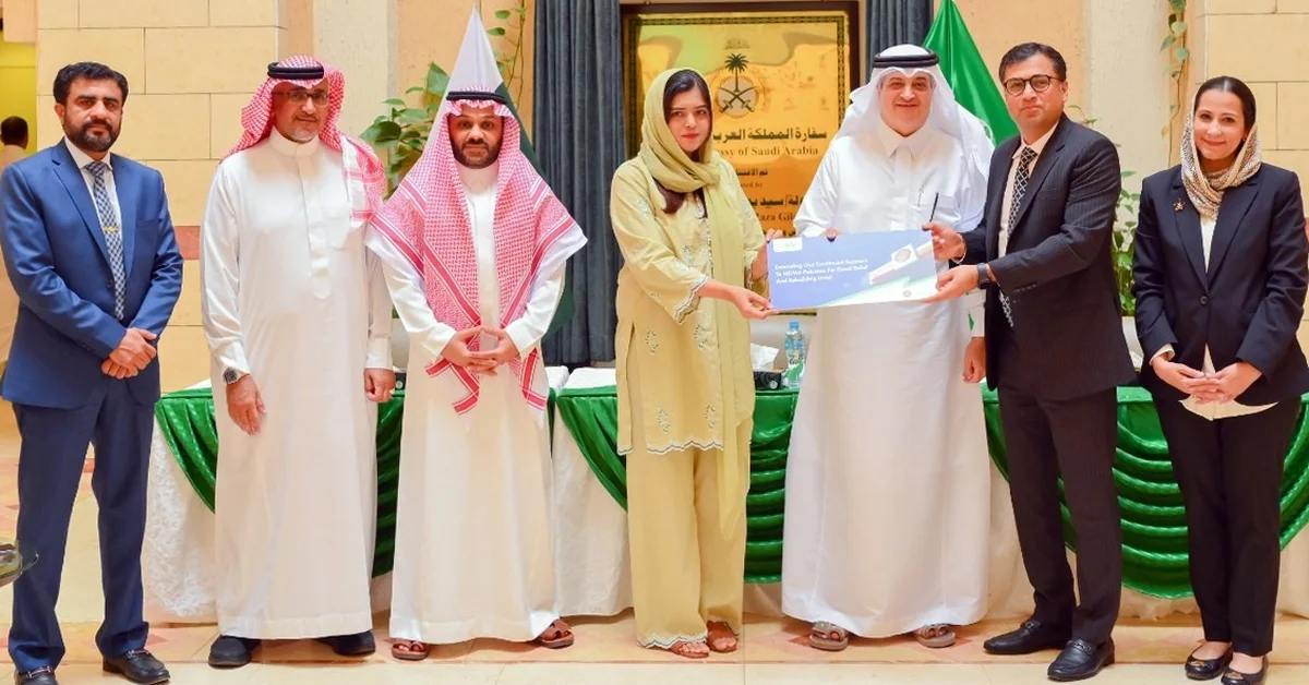 Saudi Embassy in Pakistan Oversees 5,000-Liter Gasoline Donation to Support Flood-Affected People - Main Image