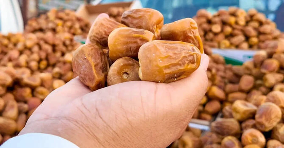 Large Influx of Popular ‘Khalas’ Dates at Buraidah Dates Carnival - Main Image