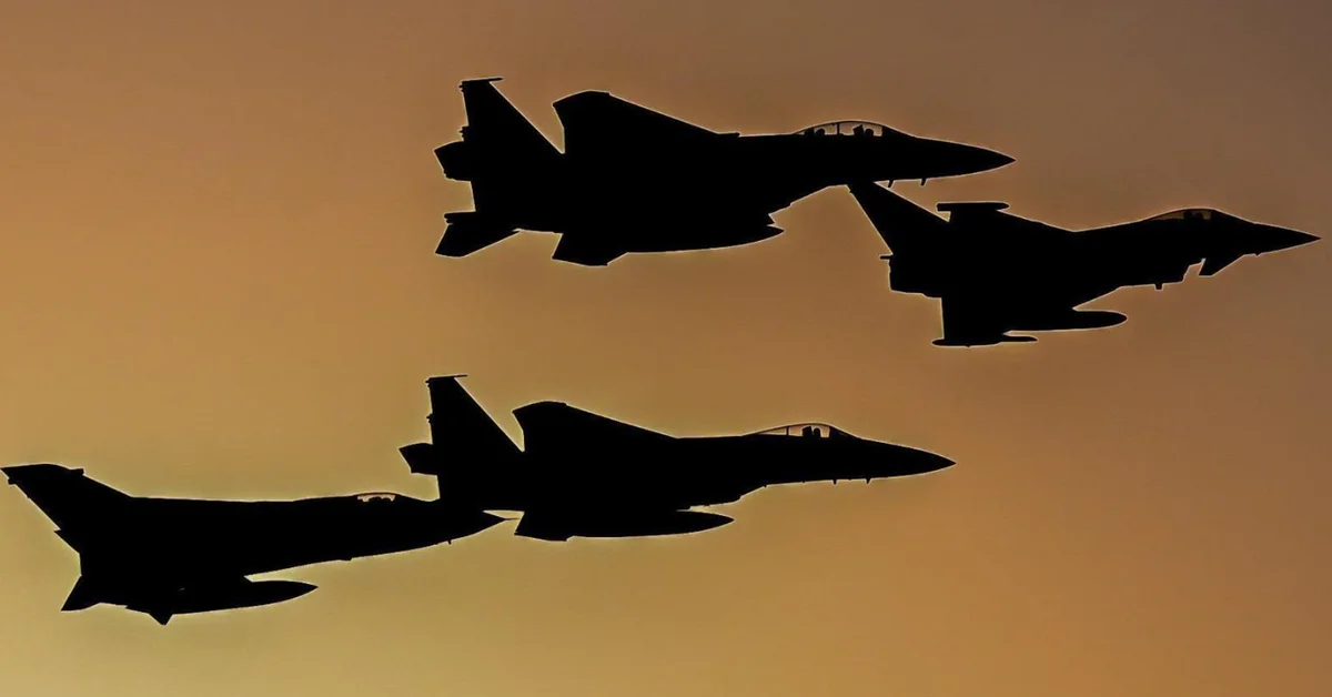 Jeddah Skies Witness Air Shows by Saudi Fighter Jets to Celebrate 95th National Day - Main Image