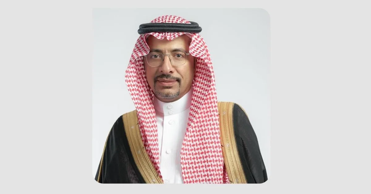 Minister of Industry Begins Official Visit to China - Main Image