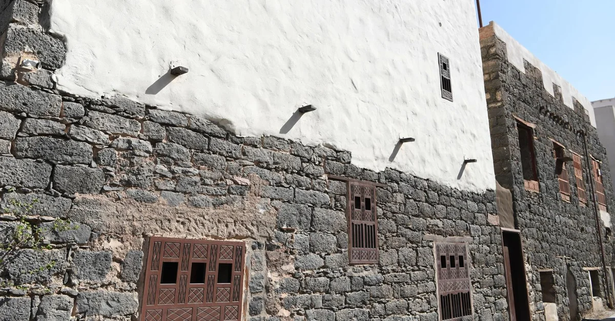 Saudi Architecture Drives Real Estate, Tourism Growth in Madinah - Main Image