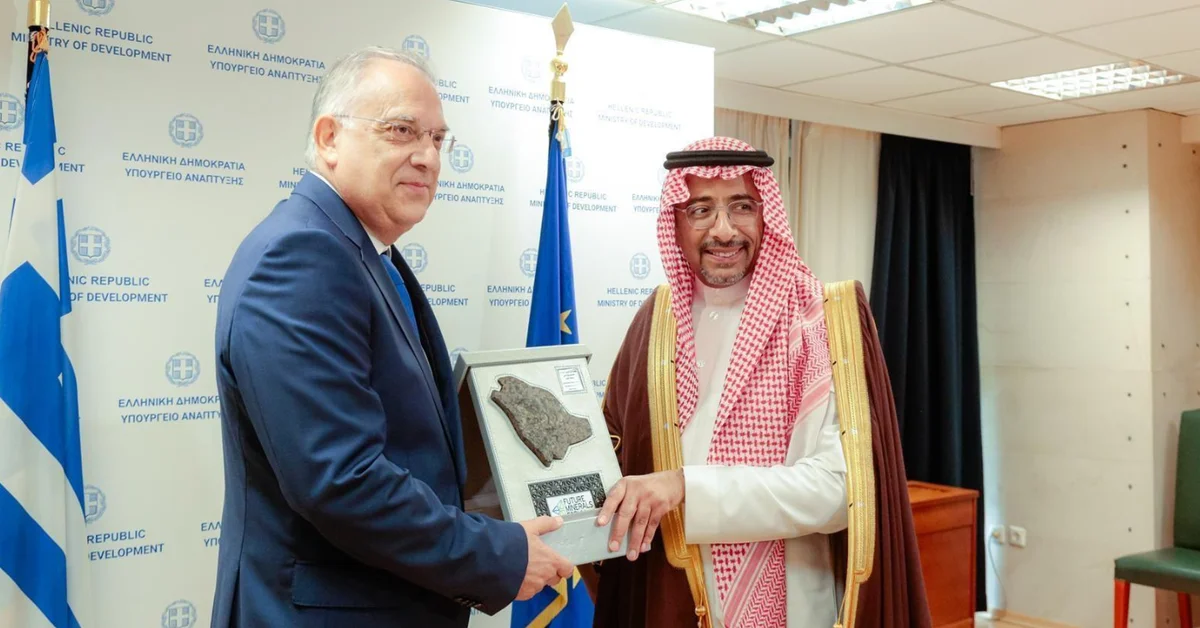 Industry Minister Meets Greek Ministers of Environment, Development - Main Image