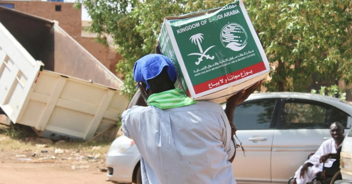 KSrelief Distributes 1,090 Food Baskets in Sudan's Khartoum - Main Image