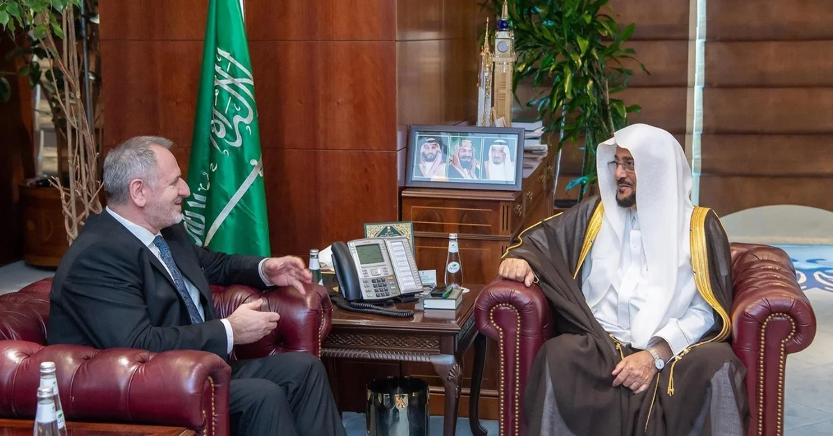 Minister of Islamic Affairs Receives Ambassador of Bosnia and Herzegovina to Kingdom - Main Image
