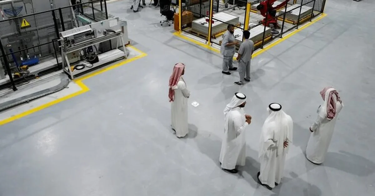 Industry Ministry's Initiatives Reduce Costs for Saudi Factories, Boost Global Competitiveness - Main Image