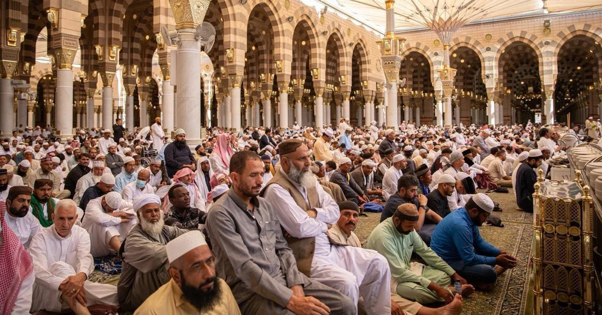 Prophet's Mosque Imam Urges Study of Allah's 99 Names for Stronger Faith - Main Image