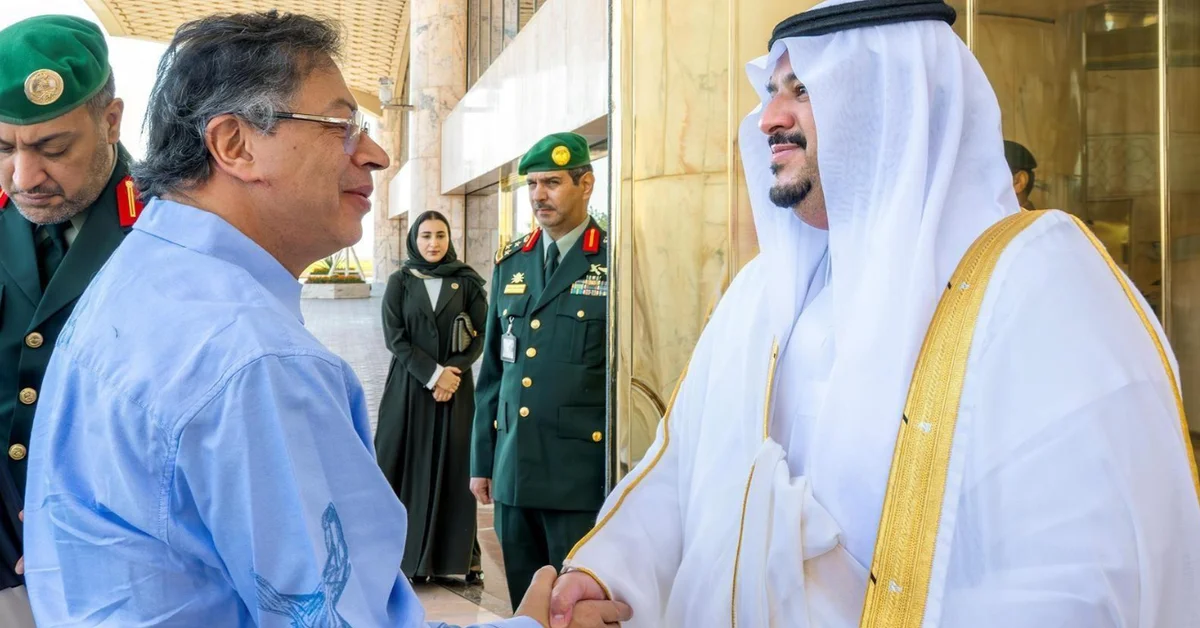 President of Colombia Departs Riyadh - Main Image